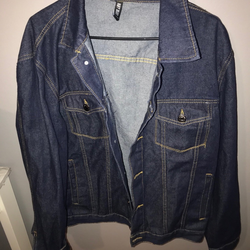 Jean jacket - Picture 2 of 4
